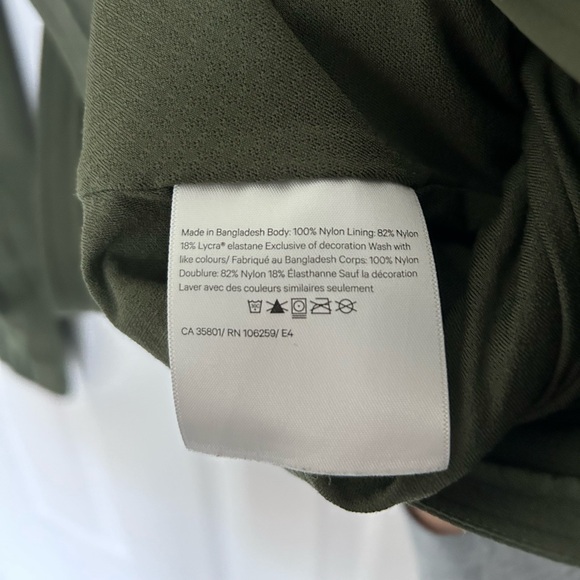 Lululemon Athletica Full Zip up Jacket CA 35801/RN 106259 E4 - Women’s Sz 4 - Picture 10 of 11